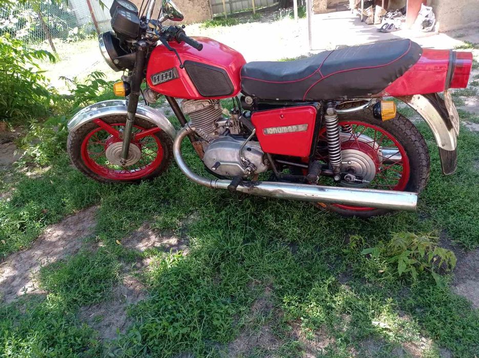 Мотоцикол Іж юпітер 5