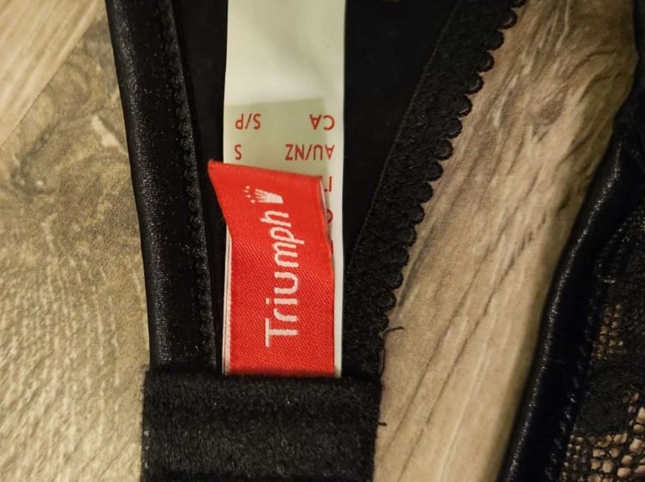 Triumph NOWY klasyczny pas do pończoch, rozmiar S