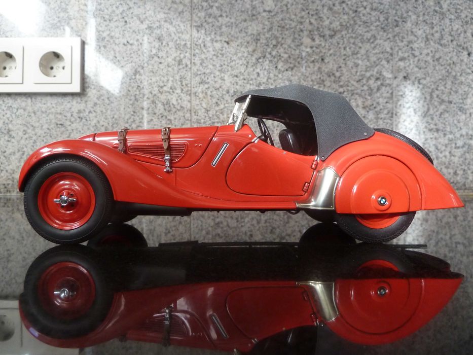 1:18 AutoArt, BMW 328 Roadster, Red, Minichamps