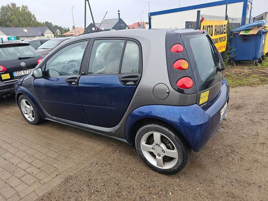 Smart ForFour 2004r/1.3benzyna/95KM/opłaty aktualne/klimatyzacja