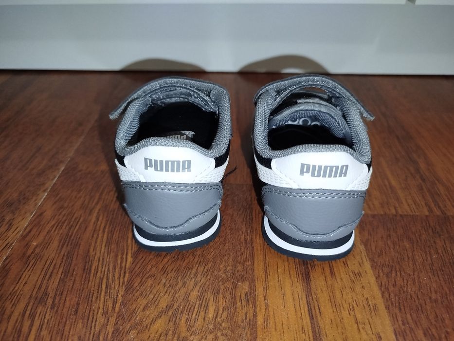 Sapatilhas da PUMA para criança - T.20 - como novas