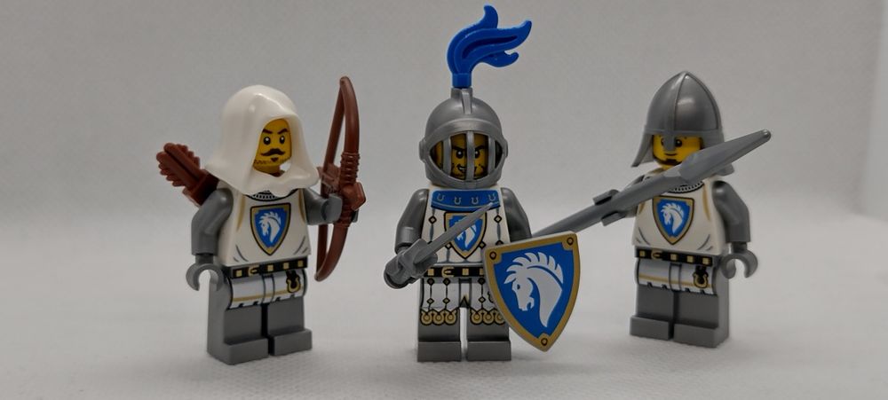 Lego 3 rycerzy herbu Konia