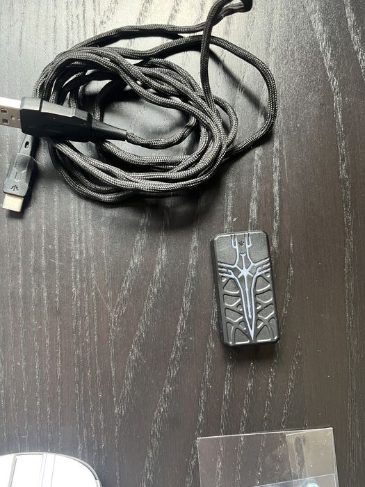 WLmouse Sword X Magnésio - Rato Gaming Premium Ultra Leve