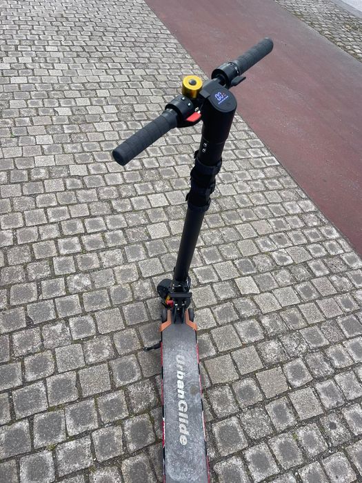 Trotinete em ótimo estado