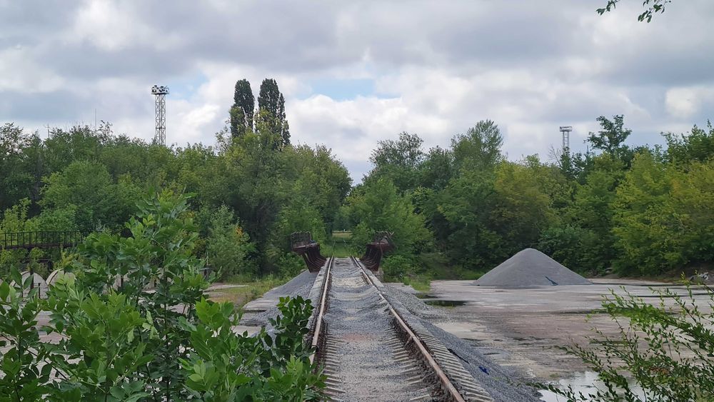 Продажа ЖД-ветки с бетонной площадкой 1,5 Га, район ХТЗ