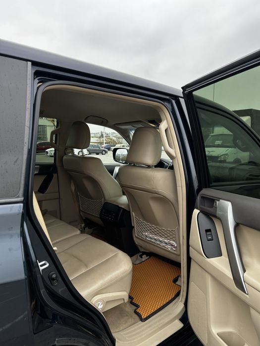 Toyota Land Cruiser Prado 2018