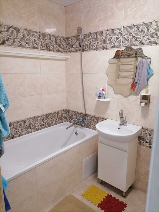 3 кімнатна квартира в цегляному будинку Гречани ,67 м2 Меблі+техніка