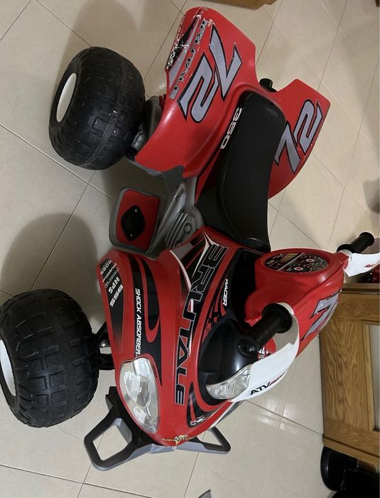 Moto bateria Feber