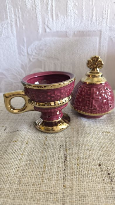 Продам кадильницю керамічну, ладан, лампадки настільні,