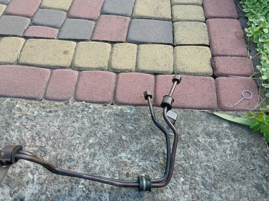 Трубки гідропідсилювача керма охолодження масла ГПК Фієста Кур’єр Мк4