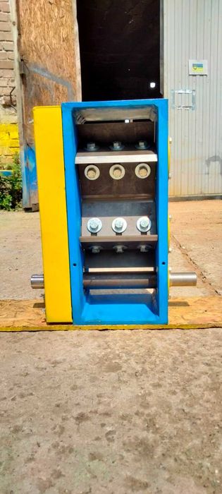 Різальний модуль ВР-100 3-х валий блок. Гілкоподрібнювач. Дробилка.