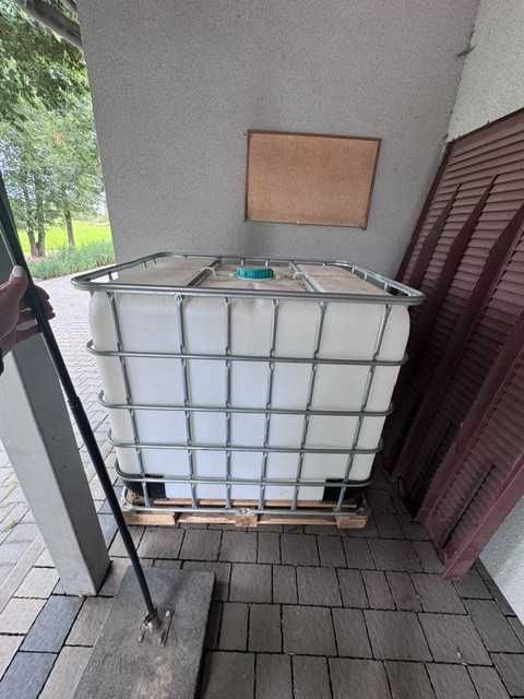 Mauzer na wodę 1000L