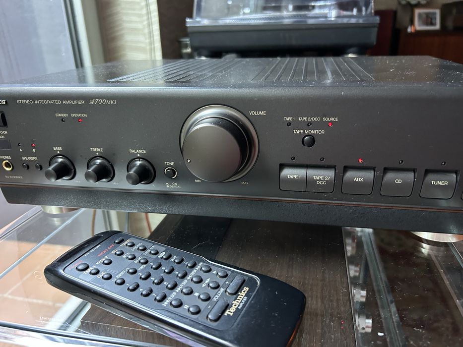 Amplificador Technics SU-A700 MK3 + Comando Original