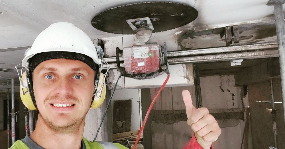 Wiercenie otworów w betonie. Cięcie betonu Technika Diamentowa