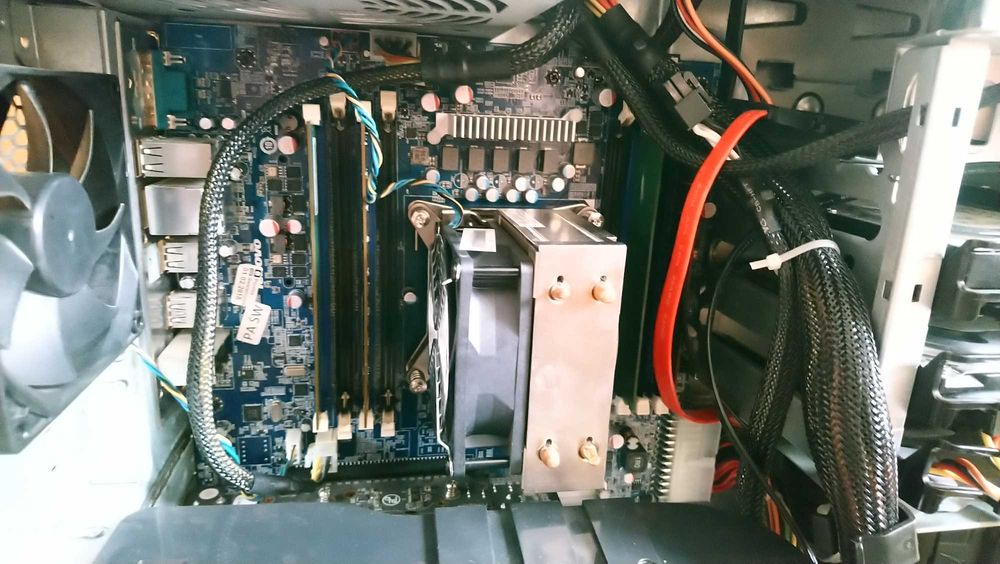 Komputer stacjonarny Windows 11