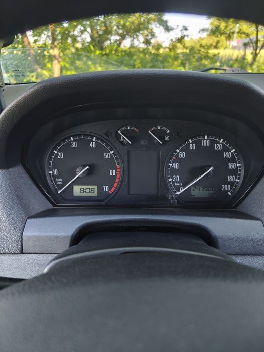 Продам Skoda Fabia 2001 года.