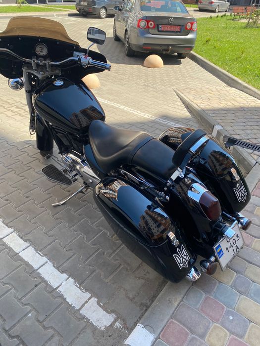 Продам мотоцикл Хонда Шадов 1100