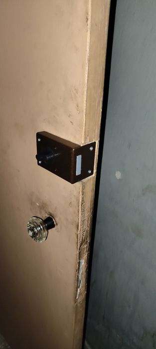 Выполняю мелкий ремонт и монтаж в квартире и доме