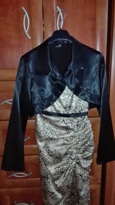 Dwie sukienki+bolerko, R. 34/36