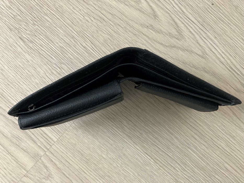 Carteira em couro sintético para homem (nova)