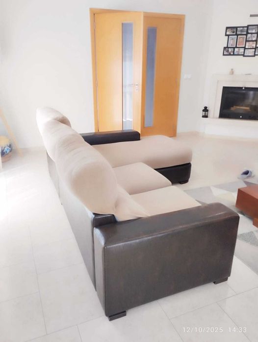 Conjunto de Sofás (2 + 3 lugares com chaise longue)