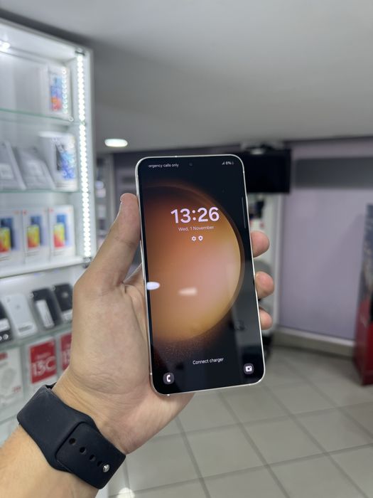 SAMSUNG S23 256GB SEMI NOVO