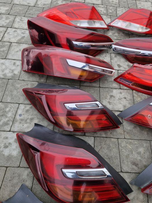 Стоп сигнал фонар задній лівий правий Opel Insignia 2009-2016