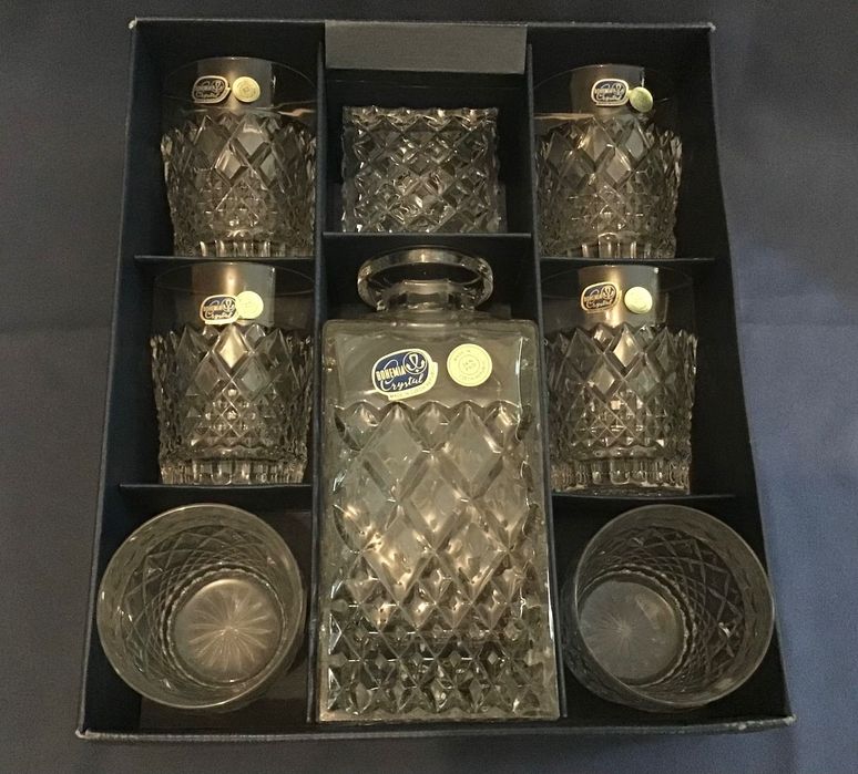 Conjunto Garrafa e copos em cristal Bohemia
