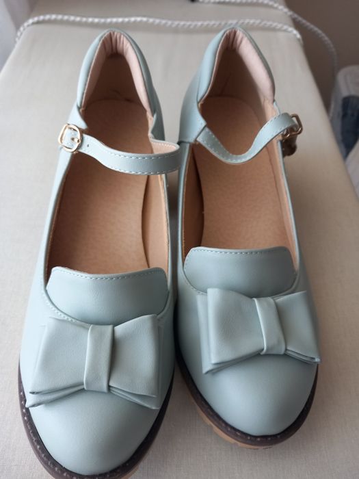 Стильні  та гарні туфлі