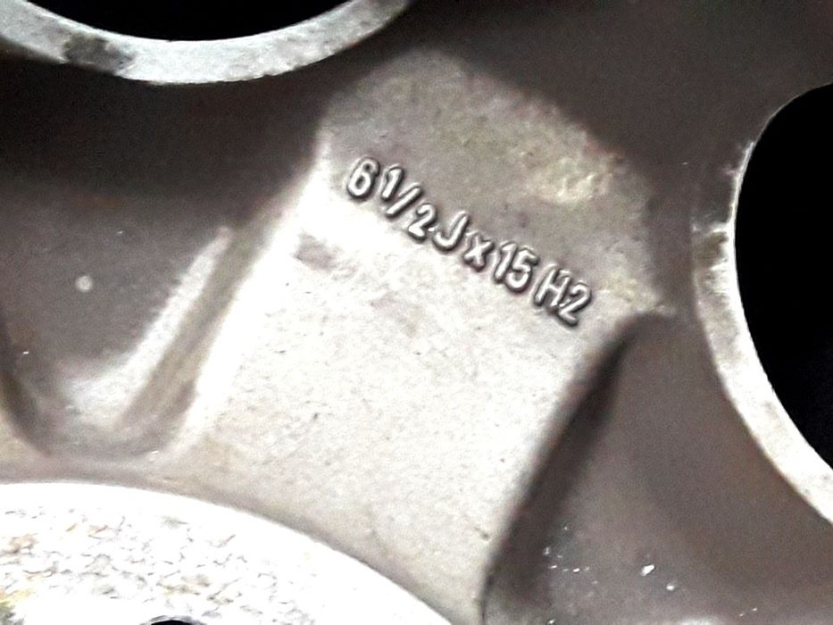 Mercedes Benz W124 felgi aluminiowe 8 loch 15 cali ET44 W210 E klasa i