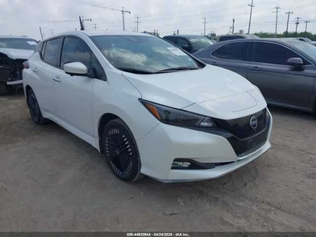 2024 Nissan Leaf