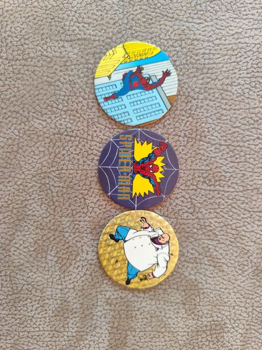 Tazos rei leao, spiderman, yu gi oh