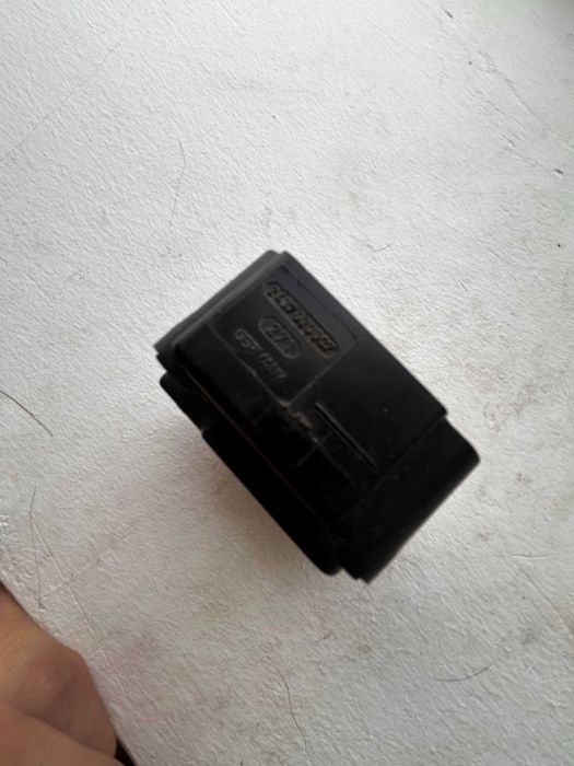 Mercedes w201 M102 Regulator ciśnienia paliwa EHA Bosch benzyna W124