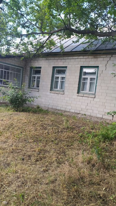 Будинок гарний. .