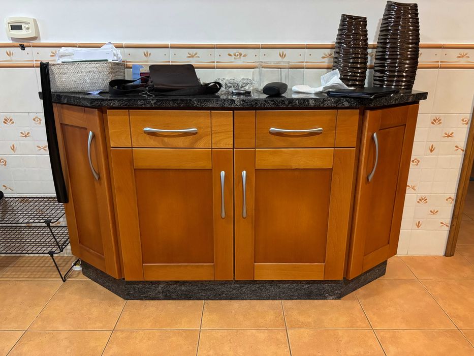 Cozinha equipada (inc. eletrodomésticos)