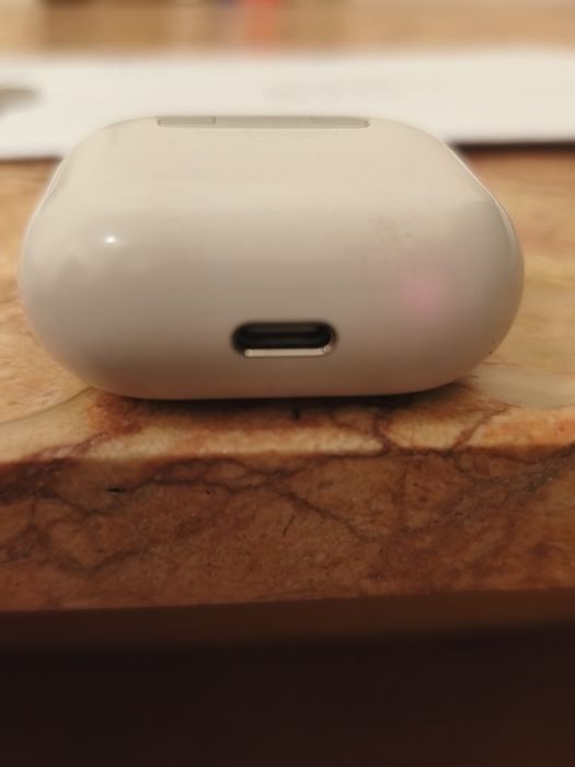Apple caixa carregamento original Modelo A3058 ( Sem Fones)