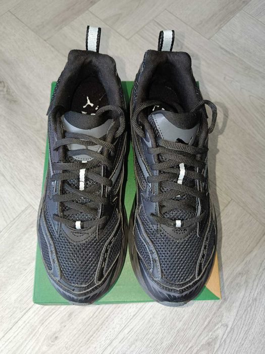 Кросівки Puma Morphic Base 43 розмір