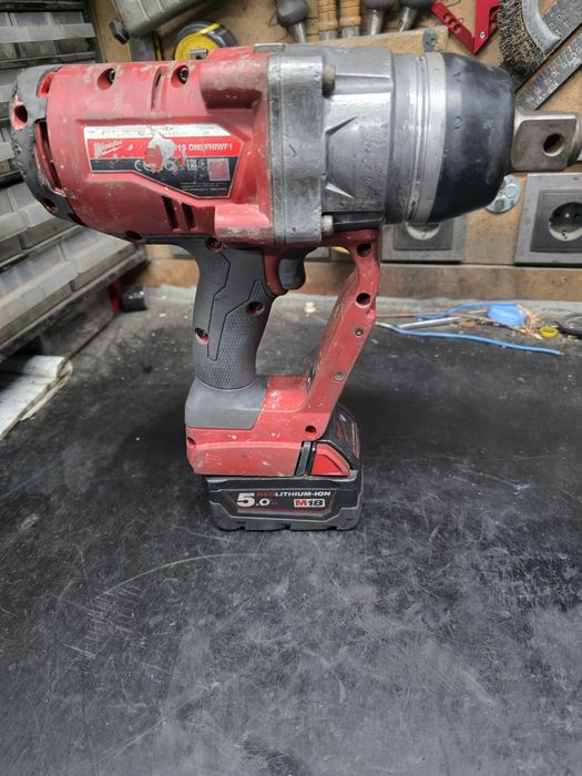 Chave de impacto milwaukee