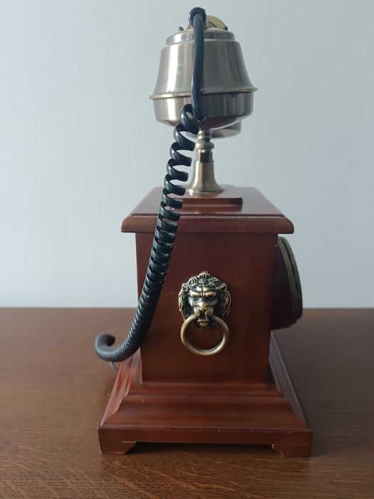 Telefon antyk styl retro