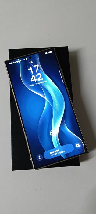 Samsung s24 ultra. 256 GB.12 RAM. LIVRE