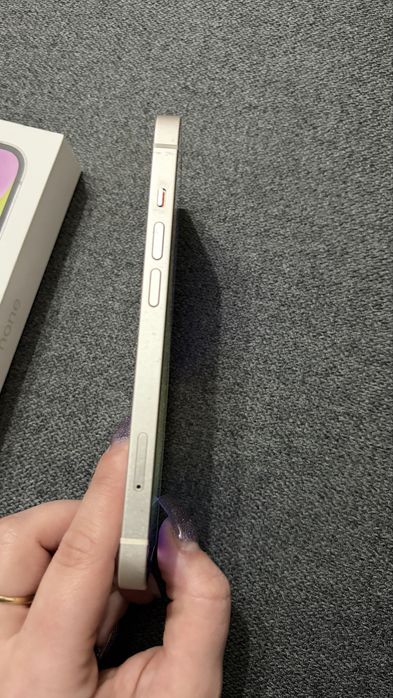 iPhone 14 stan bardzo dobry