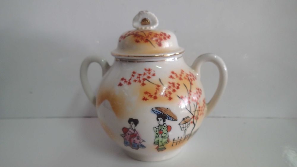 Serviço de chá antigo em Porcelana Japonesa