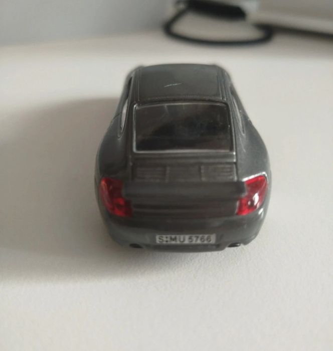 Porsche 911 Turbo (996) – JoyCity 1:43 – Miniatura Colecionável
