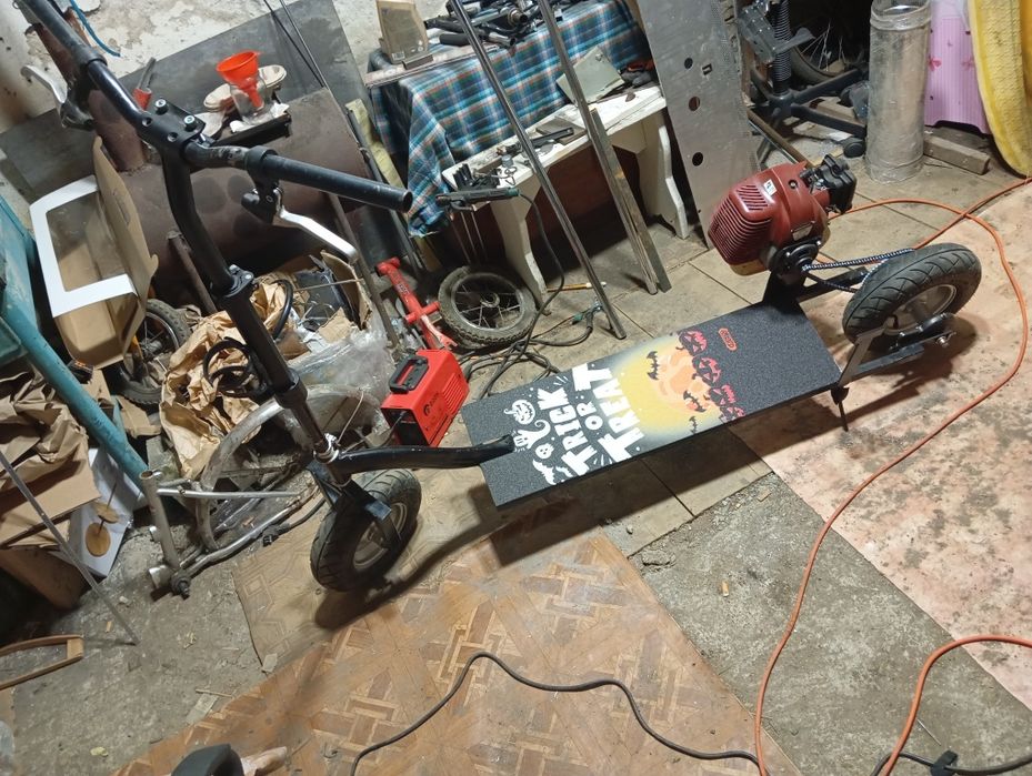 Продам мото самокат