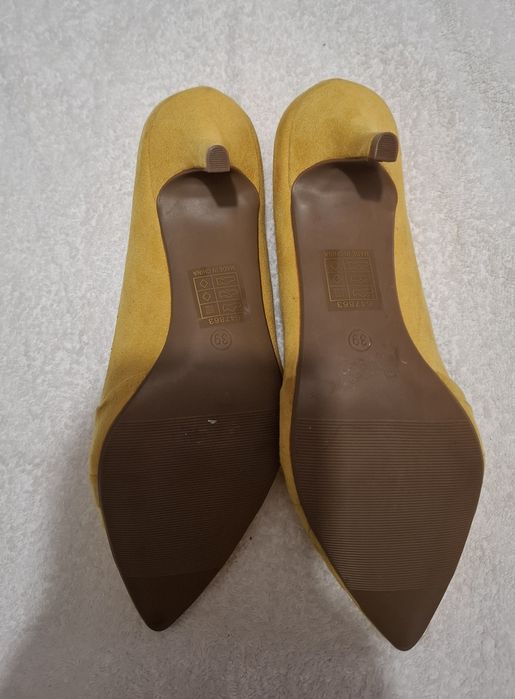 Buty na niskim obcasie