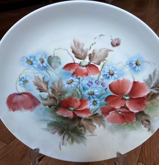 Prato decorativo com apoio