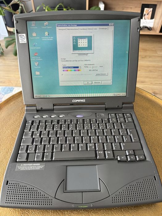 Laptop pentium 200 mmx Compaq Armada 1570 notebook z lat 90 fdd windows 98