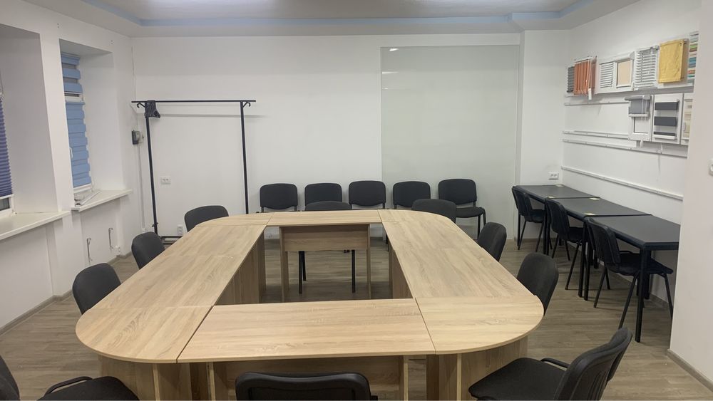 Конферензал - безкоштовно.