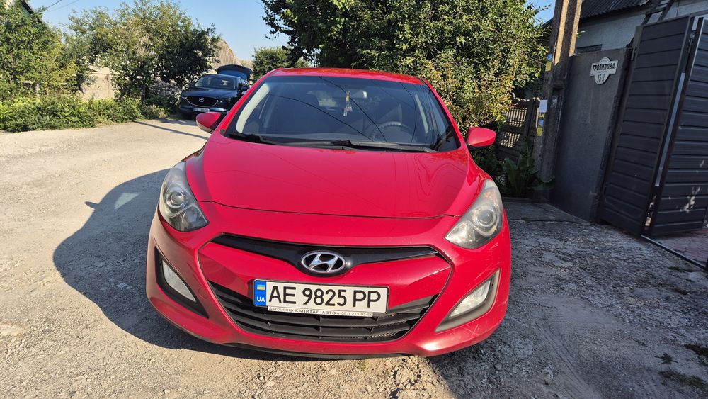 Hyundai i30, 2012