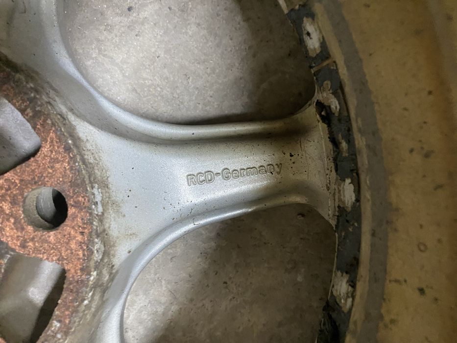 Продам диски R15 5/114.3 з літньою резиною 195/65